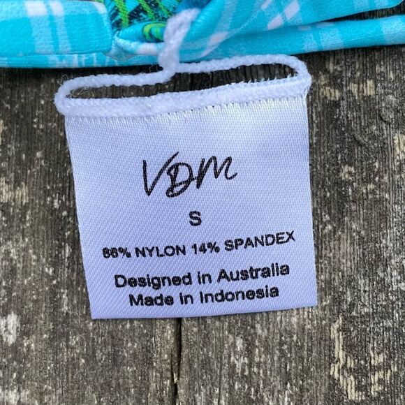 VDM The Label Ziggy Green Tropical/Blue Gingham Reversible Bikini Top Small. NWT - Picture 4 of 8